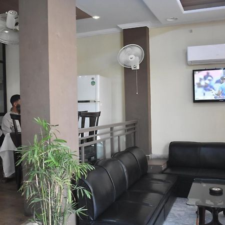 Hotel Avanti Rawalpindi Exterior foto